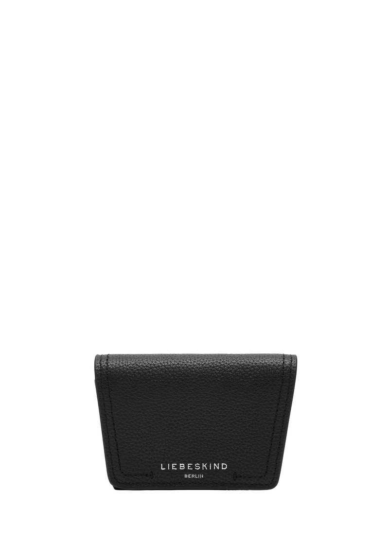 Schwarzes Lederportemonnaie mit strukturierter Oberfläche und einem dreieckigen Klappendesign. Das Logo "LIEBESKIND BERLIN" ist in Silber auf der Vorderseite geprägt.