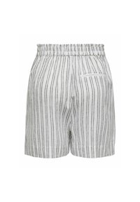 ONLY LÄSSIGE NORMAL GESCHNITTEN  - Shorts - bright white