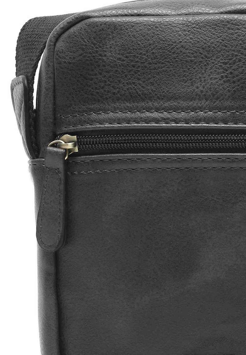 Damen Handtaschen | MISAKO COWBOY Umhängetasche black/schwarz - NJ21557 Damen Handtaschen | MISAKO COWBOY Umhängetasche black/schwarz - NJ21557