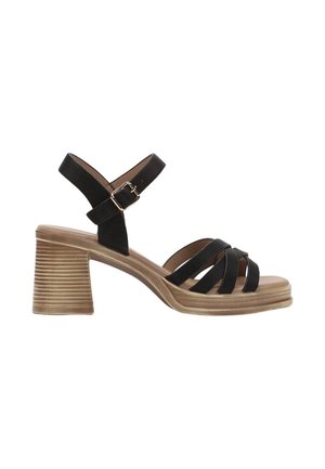 Sandale noire à lanières avec un talon en bois, sangle à boucle à la cheville et semelle intérieure rembourrée beige.