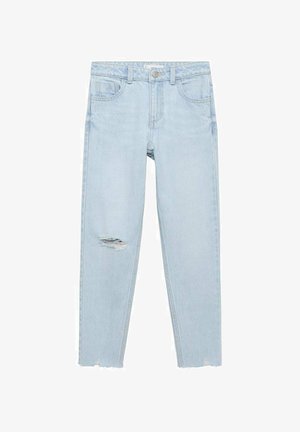 Svijetloplave traperice viskog struka, ravnog kroja s ispucanom rubom. Imaju poderotinu na lijevom koljenu i klasični dizajn s pet džepova.