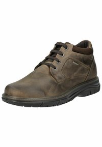 Hnědá kožená kotníková bota s hladkým povrchem, kulatou špičkou, polstrovaným límcem a černou gumovou podrážkou. Disponuje šněrováním a bočními detaily.