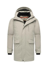 Gai pelēks izolēts parka ar kapuci, priekšējo rāvējslēdzēju un diviem priekšējiem kabatu pārklājiem. Iezīmējas ar melnām akcentēm pie aprocēm un apkakles.