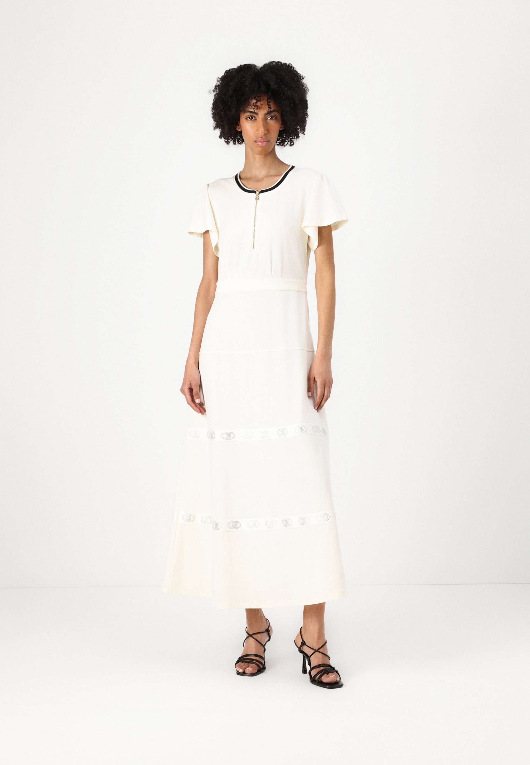 LIU JO ABITO - Jersey dress - white milk/off-white - Zalando LIU JO ABITO - Jersey dress - white milk/off-white - Zalando