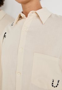 Sister Jane PENNY APPLIQUE UNISEX - Blus - cream