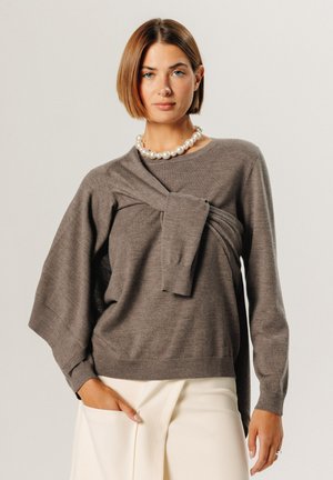 ROUND-NECK - Trui - taupe