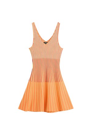 Desigual, SLEEVELESS KNIT DRESS - Svetríkové šaty - yellow