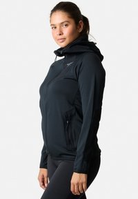 Swedemount LOFOTEN TECH ZIP - Fleece jacket - black