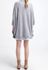FTC Cashmere Kofta - grey