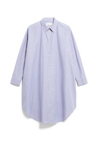 Chemise à boutons bleu et blanc à rayures avec des manches longues, un col et un ourlet arrondi. Le tissu semble léger avec une texture lisse.