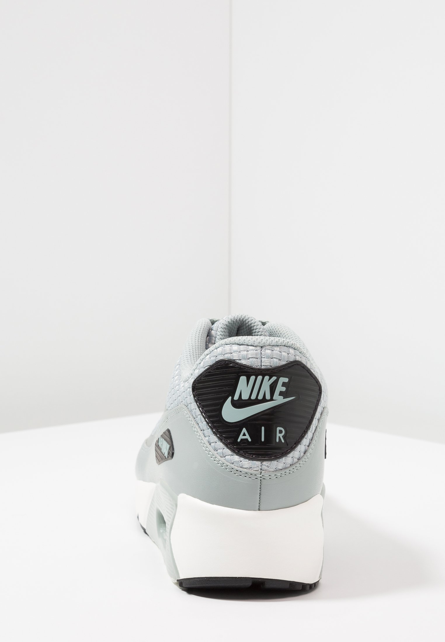 air max 90 ultra 2.0 white