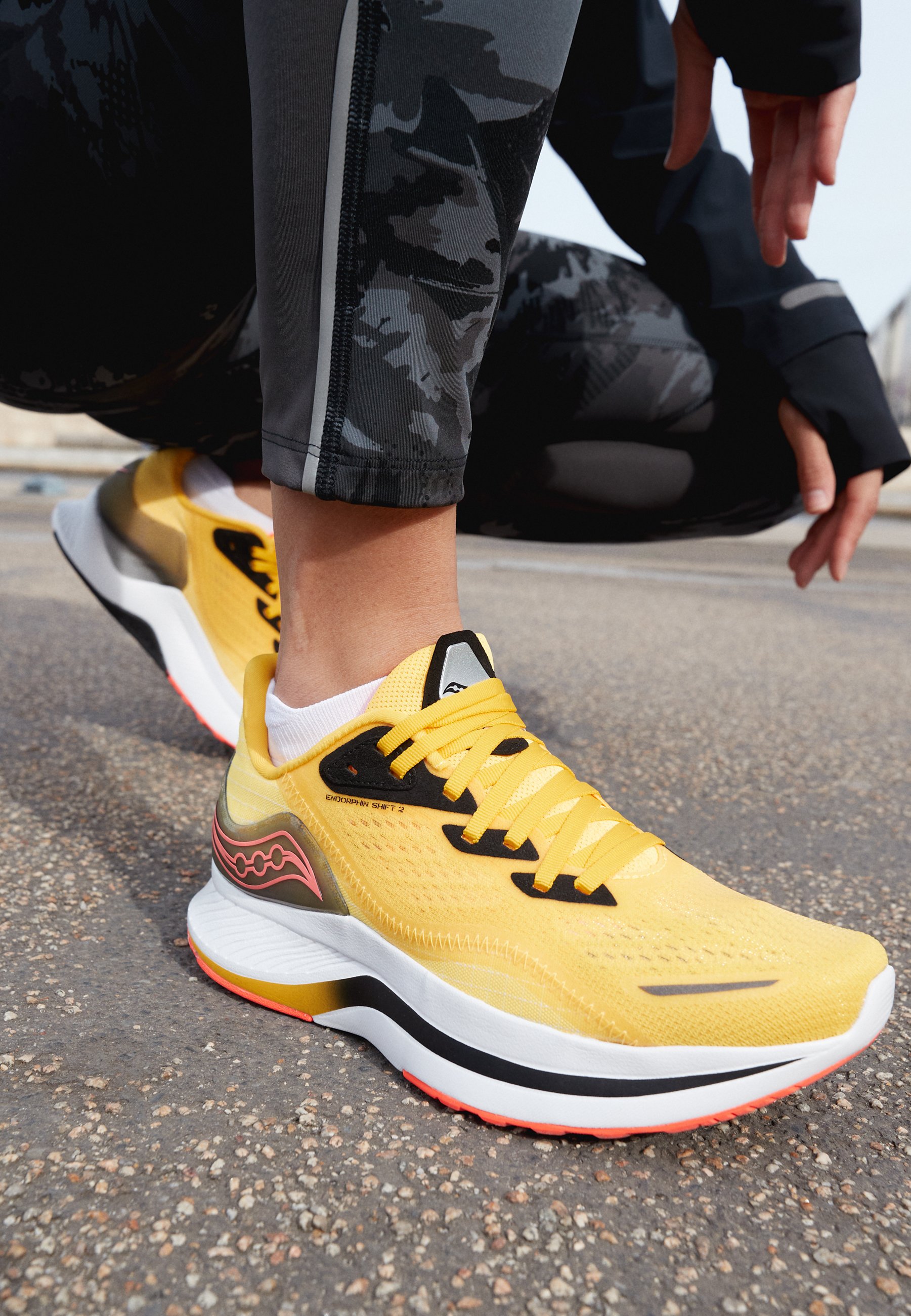 saucony zapatillas running endorphin shift 2