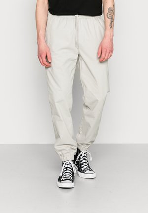 CASUAL JOG - Trousers - lightgrey
