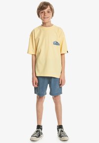 Quiksilver - TAKE US BACK LOGO - T-shirt imprimé - mellow yellow Image miniature 1