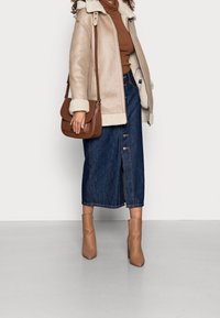 Marks & Spencer Vinterjakker - beige