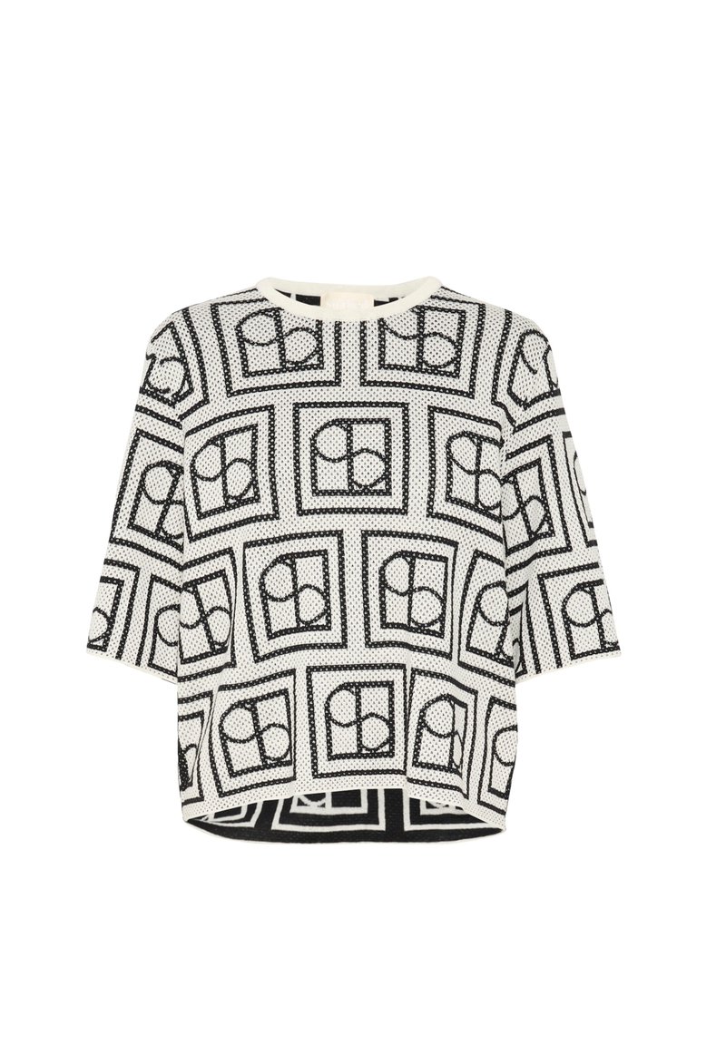 Soaked in Luxury Trui wit