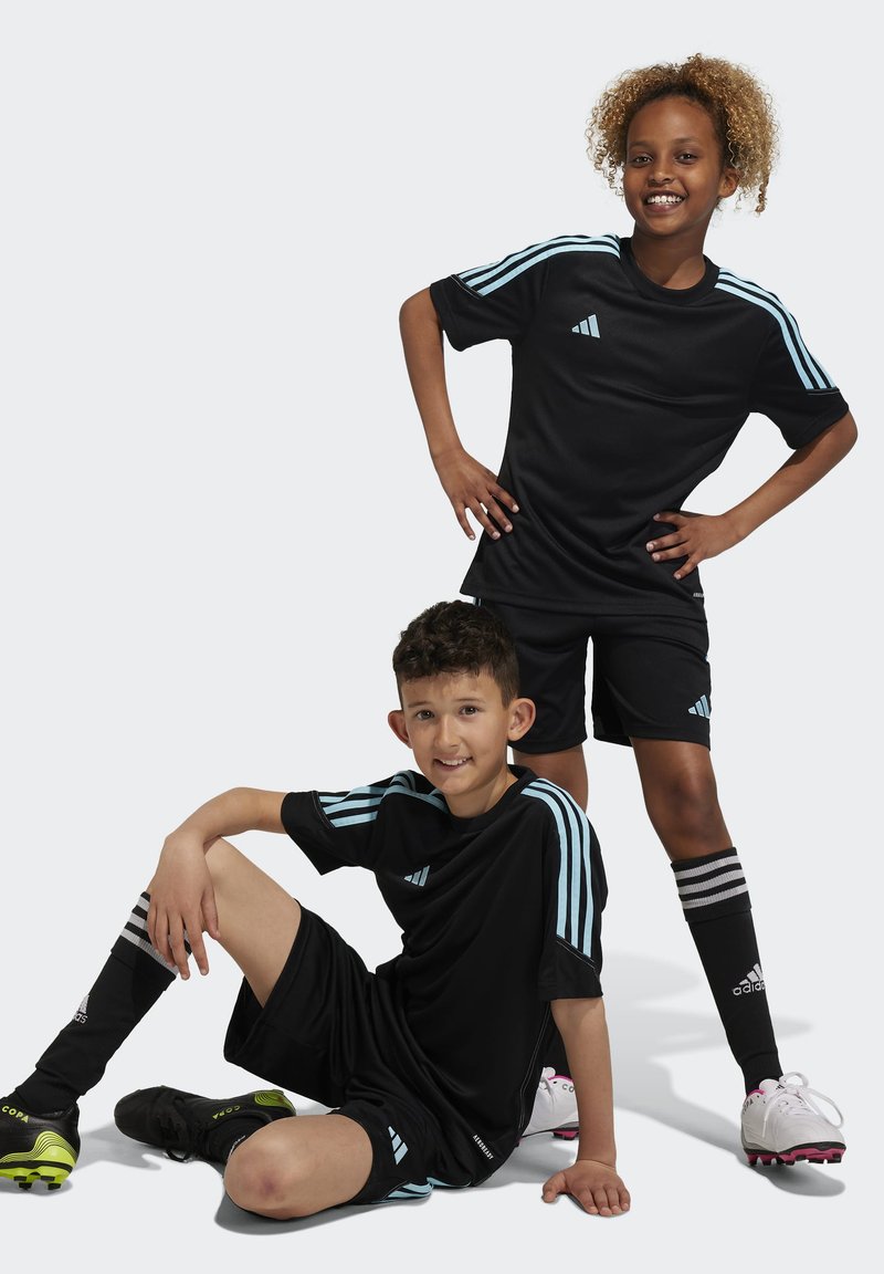 adidas Performance TIRO 23 CLUB - Pantalón corto de deporte - black/bliss blue