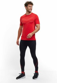 FALKE RUNNING - Sport T-shirt - tangerine