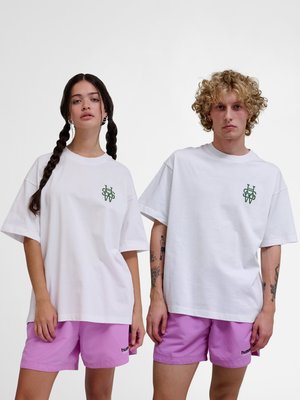 Hummel LOOSE BEES STADIUM - Tričko s potlačou - white eden