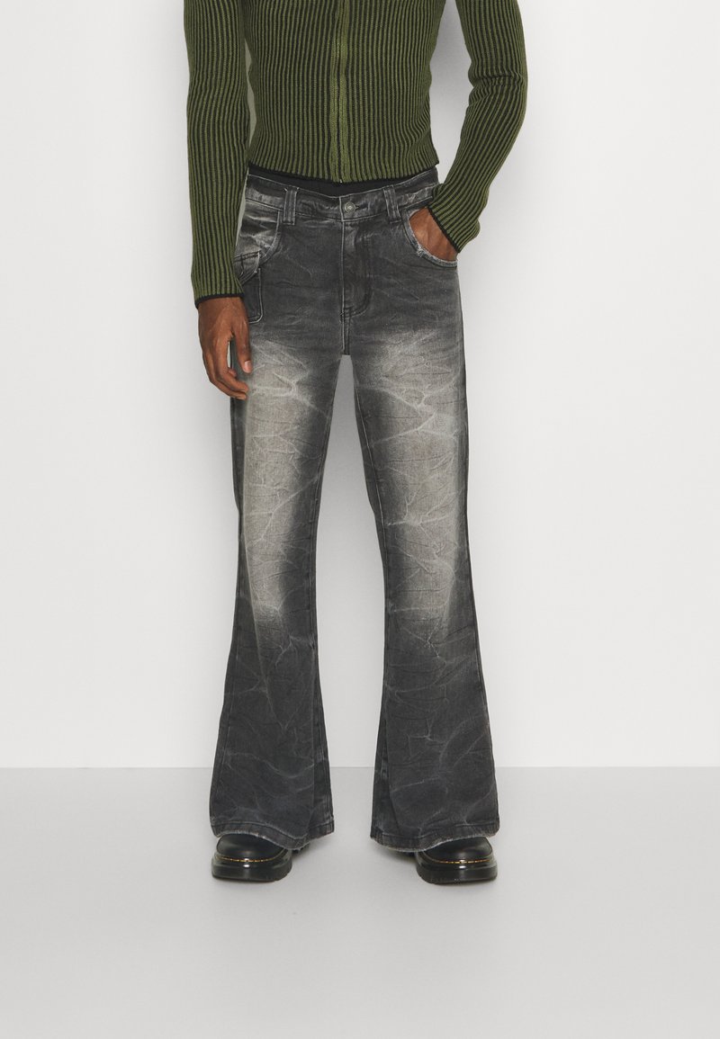 Jaded London CREASE BLAZE - Flared Jeans - BLACK/black - Zalando