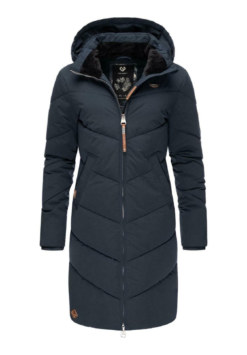 Mörkblå puffjacka med huva, som har chevron-quilting, en framzipper och fuskpälsfoder. Inkluderar läderdetaljer och sidofickor.