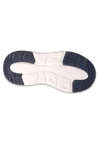 Podeszwa butów sportowych z teksturowanym wzorem. Górna część jest niebieska z gumy, a dolna część biała, z sześciokątnymi wzorami dla lepszej przyczepności.