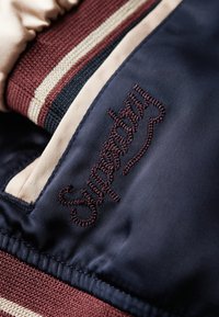 Superdry & Co SUIKAJAN  - Bomberjakke - eclipse navy