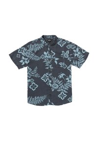Camisa de botones de manga corta hecha de una tela oscura con patrones de flores y helechos azules. Incluye un bolsillo en el pecho y un collar clásico.