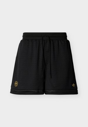 Shorts de sport noirs en tissu perforé, taille élastique, cordon de serrage, logos dorés du FC Bayern Munich et d'Adidas près de l'ourlet.
