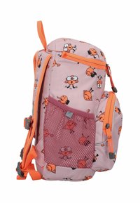 Roze rugzak met oranje accenten, met een speelse print van cartoonfiguren. Inclusief een zijnetvak en meerdere met rits afsluitbare compartimenten.