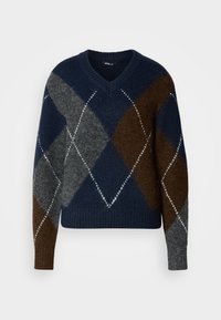 Sweter z dekoltem w serek z wzorem w diamenty w kolorze granatowym, szarym i brązowym, wykonany z dzianiny, z ściągaczami przy mankietach i dolnym wykończeniu.