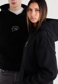 Jack & Jones JORSOLACE HOOD UNISEX - Ikdienas džemperis - caviar