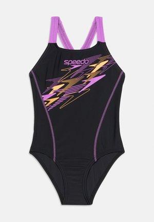 Čierne jednodielne plavky s fialovými ramienkami, žlto-fialovým dizajnom blesku a logom "speedo" na hrudi.