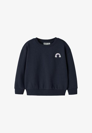 Sudadera azul marino en mezcla de algodón, con cuello redondo, puños acanalados y un detalle de arcoíris bordado en el pecho.