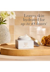 Elizabeth Arden WHITE TEA BODY CREAM nieokreślony
