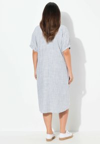 Ulla Popken COASTAL STRIPED SHORT SLEEVE COLLARED - Vestido informal - atlantic blue