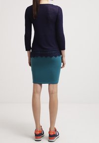 Dorothy Perkins Stickad tröja - dark blue