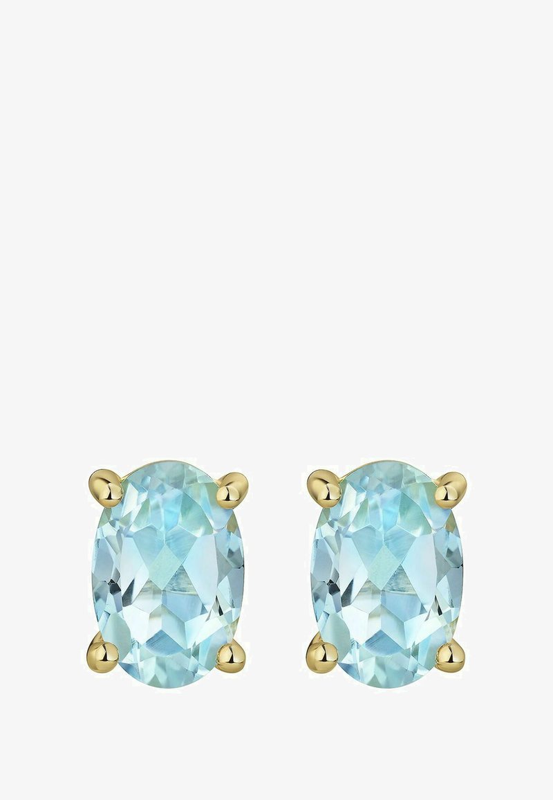Orecchini con gemma di acquamarina, forma ovale, incastonati in quattro grani d'oro, con superficie sfaccettata e tonalità azzurro chiaro.