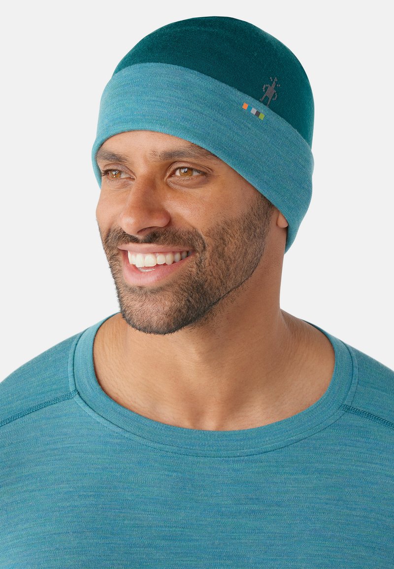 Smartwool CUFFED  - Bonnet - emerald green