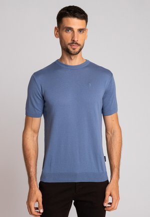 - T-shirt basic