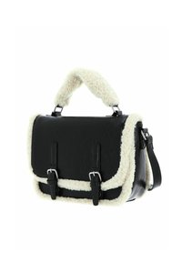 Sac à main en cuir noir avec bordure en fausse fourrure crème, forme rectangulaire, éléments en métal argenté, double boucle et poignée supérieure. Bandoulière réglable.