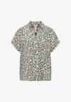 SHIRT BLOUSE WITH LEOPARD PRINT MADE OF A LINEN BLEND - Chemisier - macadamia beige