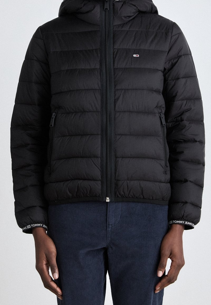 Tommy Jeans Zimní bunda - black