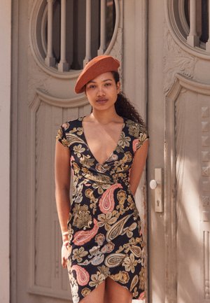 Anna Field Φόρεμα από ζέρσεϊ - black/multi coloured