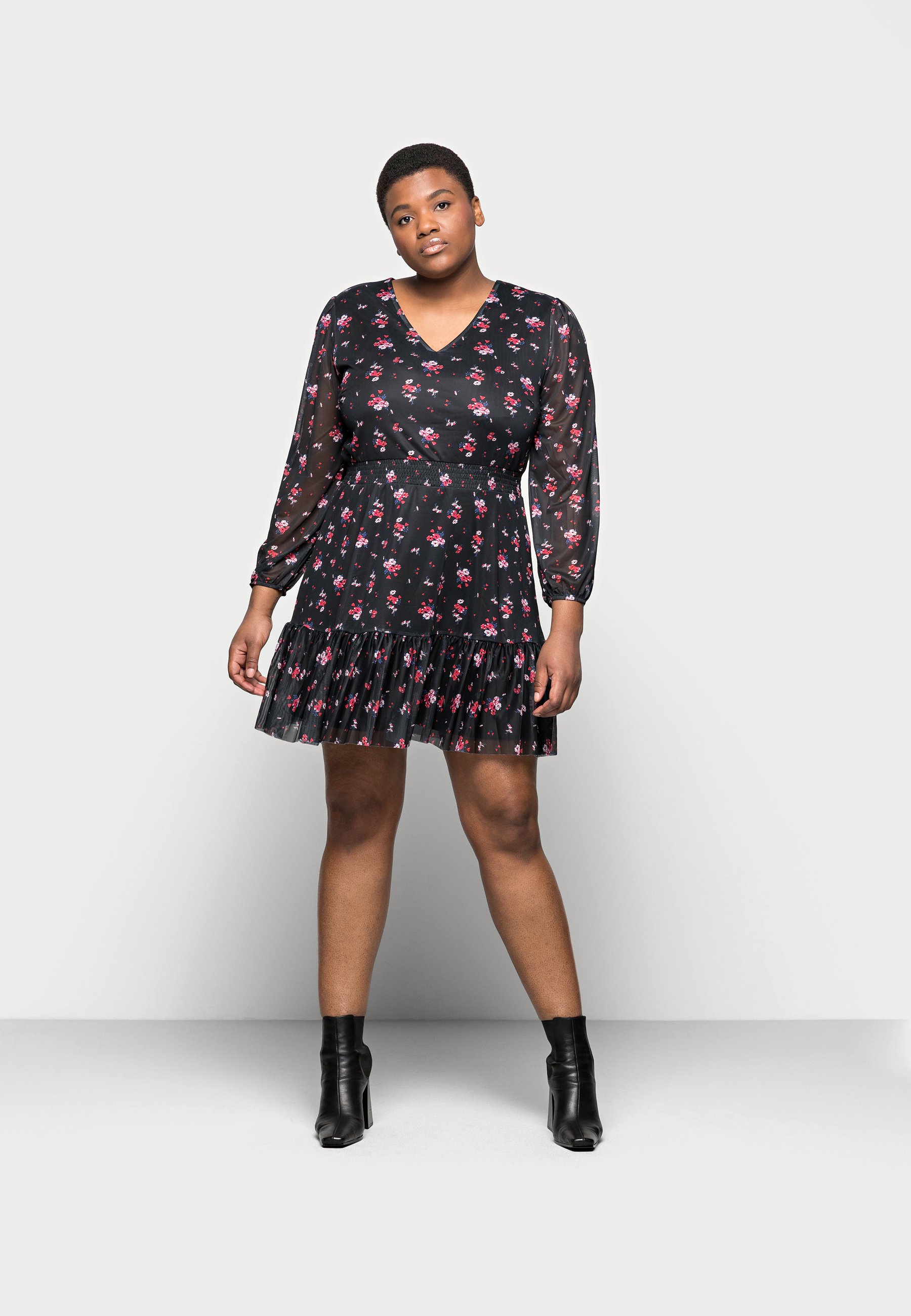 vestito curvy