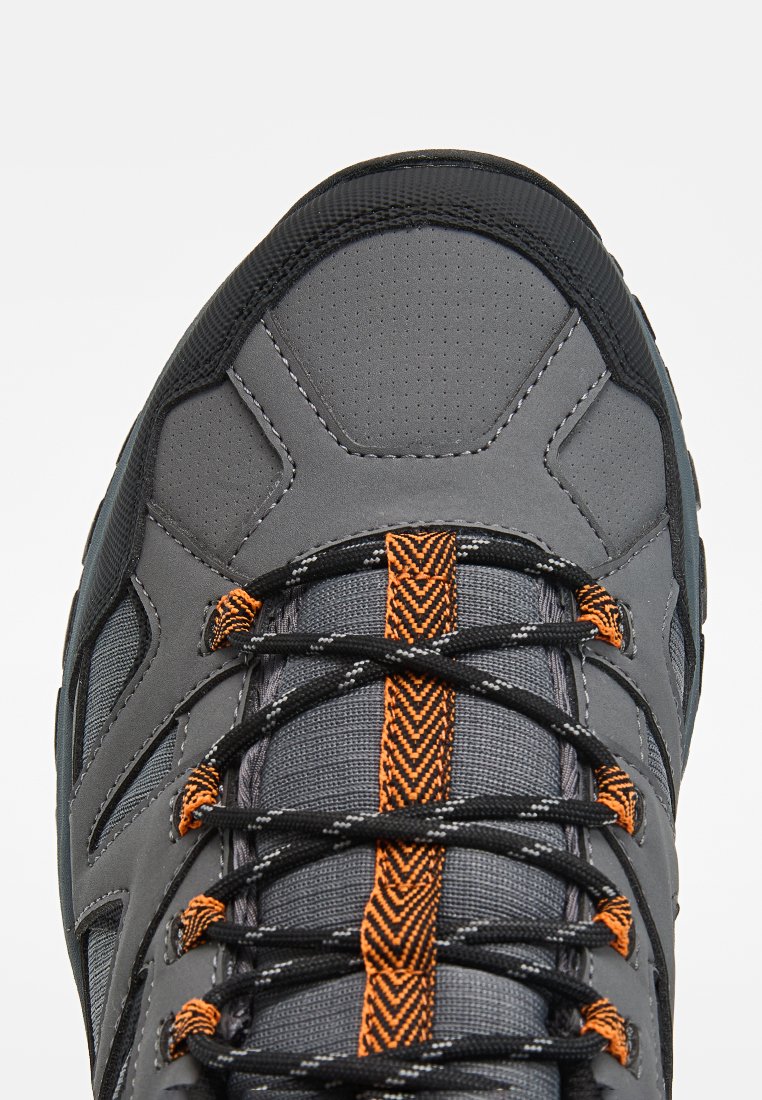 BRYCE RADIUS GTX