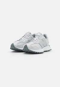 New Balance WS327 - Sapatilhas - light aluminum/gunmetal