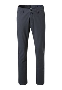 Donkergrijze broek gemaakt van gladde stof met een rechte pijp, met een knoopsluiting en voorzakken. Eenvoudig ontwerp zonder zichtbare patronen.