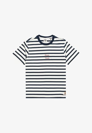 Navy- und weiß gestreiftes T-Shirt mit Rundhalsausschnitt. Mit rotem Text "Bitte Nachdenken" zentriert auf der Brust und einem kleinen Logo am Saum.