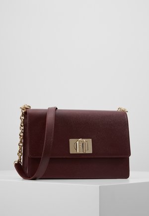 Cross body bag - bordeaux